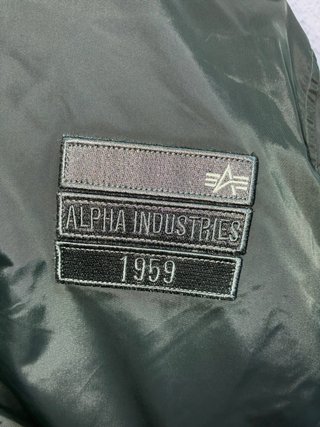 Chaqueta bomber Alpha Industries MA-1 verde oliva