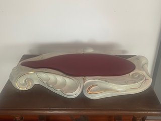 Figura Porcelana Galos Mujer Reclinada Cisne