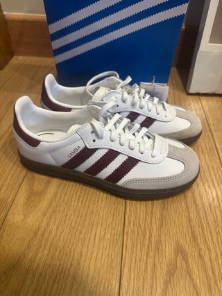 Adidas Samba Blancas/Burdeos Nuevas Talla 35