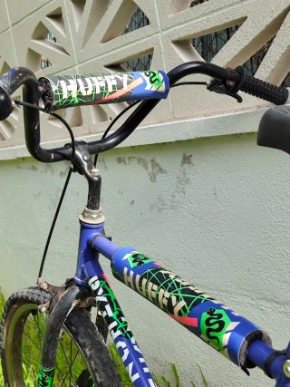 Bicicleta Huffy Python BMX Vintage Infantil