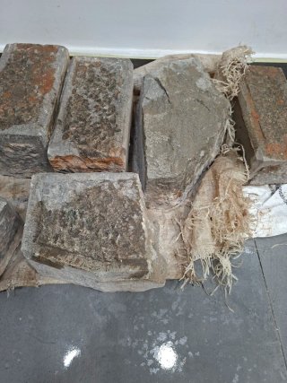 URGENTE....REGALO Piedras para chimenea o jardín.