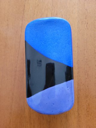 Vasetto in porcellana dipinto a mano