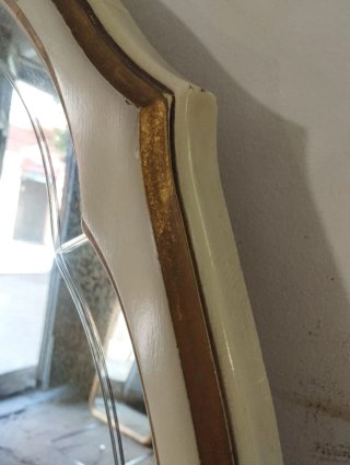 Espejo Antiguo Dorado y Blanco