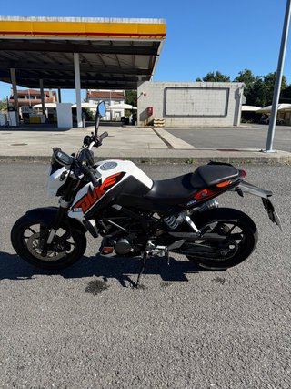 KTM duke 125cc Naked ABS