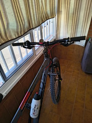 Bicicleta marca Focus  Talla M COMO NUEVA