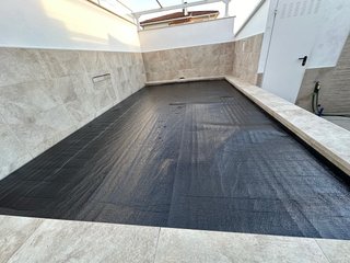 Plástico burbujas negro para piscina