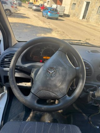 Mercedes-Benz Sprinter 2002