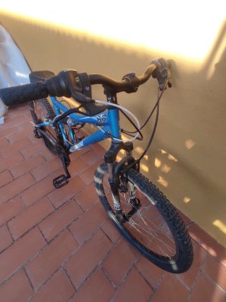 Bicicleta Rockrider 60 de 24"