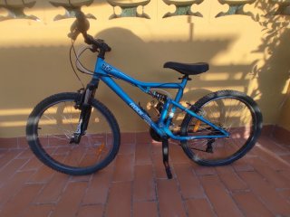 Bicicleta Rockrider 60 de 24"