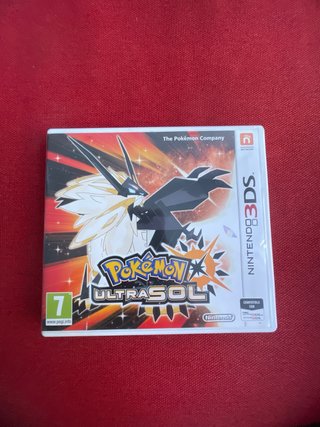 Nintendo 2DS Azul + Funda + Pokémon Ultrasol