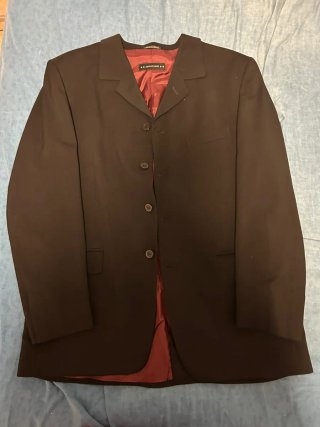 Traje marrón para eventos