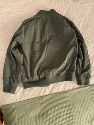 Chaqueta Bomber Levi's Verde Militar