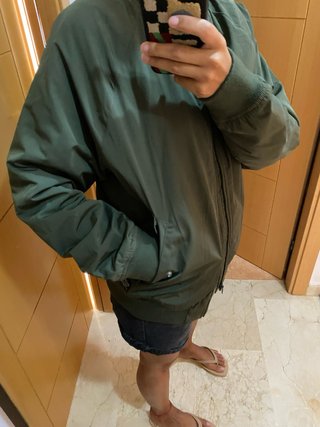 Chaqueta Bomber Levi's Verde Militar