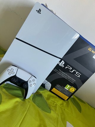 PlayStation 5 Digital Edition Blanca
