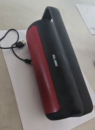 Altavoz Bluetooth ELBE Negro/Rojo