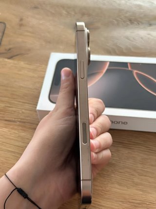 iPhone 16 Pro Max 512GB Dorado