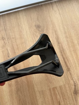 Sillín Fizik Argo Tempo R1 Negro