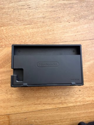 Consola Nintendo Switch Original + 3 Joy-Cons y Ju
