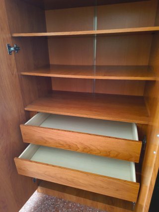 Armario 180cm con 3 puertas y espejos