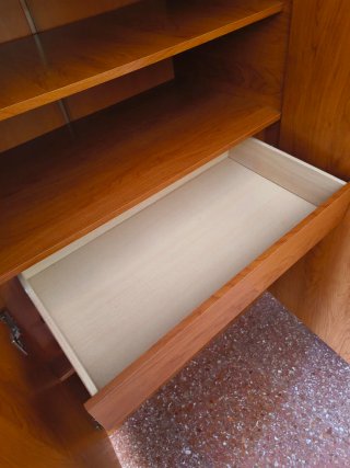 Armario 180cm con 3 puertas y espejos