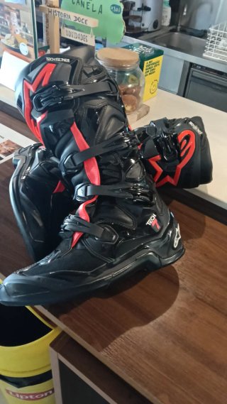 Botas Alpinestars Tech 7 - Tamanho 44.5
