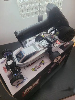 Losi Micro B 1/24 con tantissimi upgrade e ricambi