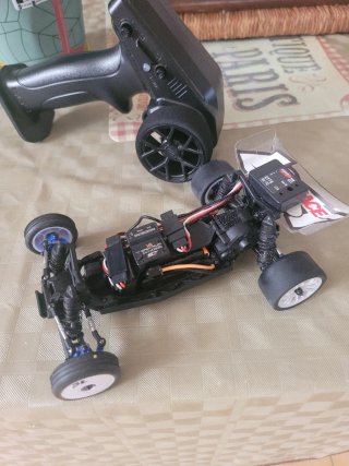 Losi Micro B 1/24 con tantissimi upgrade e ricambi