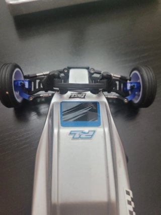 Losi Micro B 1/24 con tantissimi upgrade e ricambi