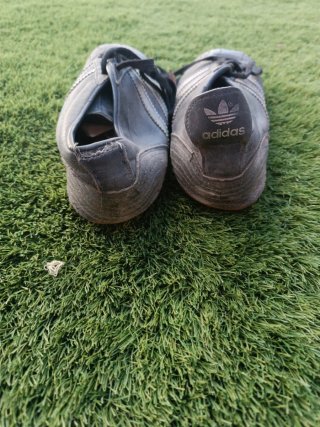 Botas Adidas Fútbol Antiguas
