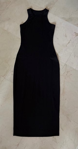 Vestido negro de licra