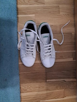 Zapatillas Adidas Blancas y Verdes