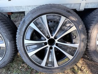 Llantas Mercedes W213, 18” + Pirelli Sottozero 3