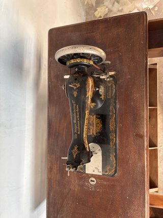 Máquina de coser Singer antigua