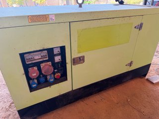 GRUPO ELECTRÓNICO 30 kva