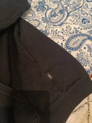 Sudadera Vans Negra con Capucha