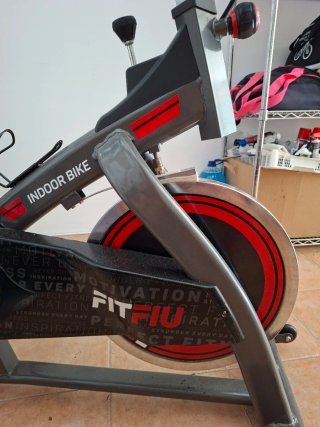 Bicicleta Spinning Indoor Bike 24kg