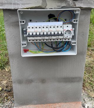 Electricista / Averías, instalaciones y reformas