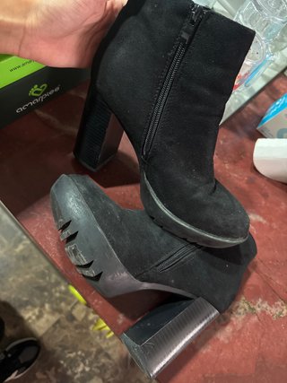 Botines Amaripies Negros Tacón Plataforma