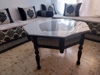 Sofá Árabe Negro y Dorado