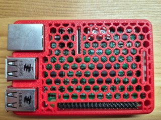 Raspberry Pi 2 Model B con carcasa