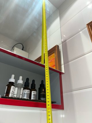 Espejo y Estantes Baño