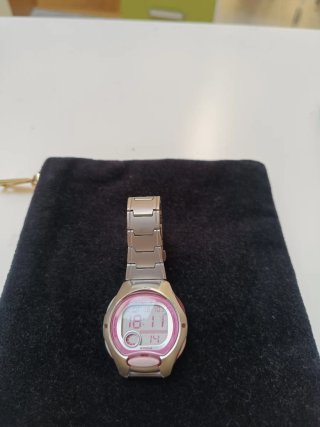 Reloj Casio Digital Mujer Rosa y Plata
