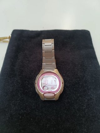 Reloj Casio Digital Mujer Rosa y Plata