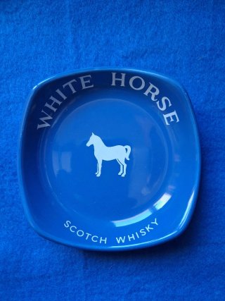 Cenicero White Horse Scotch Whisky
