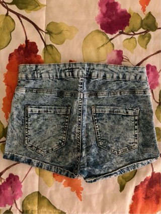 Shorts vaqueros Bershka