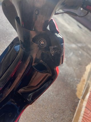 Honda X8RS Roja Scooter