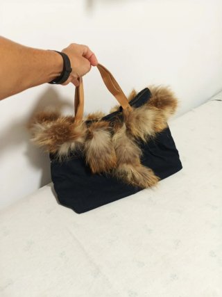 Bolso japonés hecho a mano con jeans, cuero y pelo