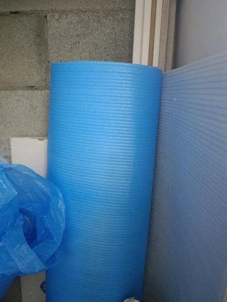 Aislante para suelo de parquet o para avancé