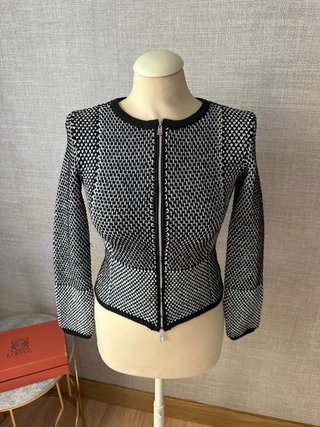 Chaqueta corta Escada