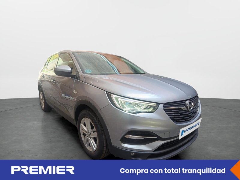 Opel Grandland X 2021, foto 2